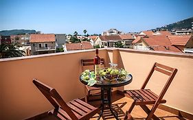 Apartments Stari Ribar